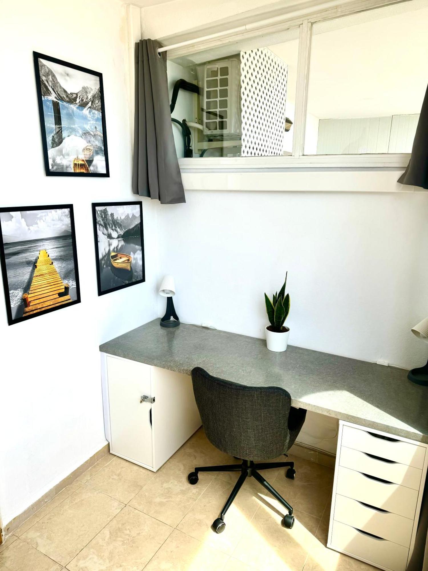 Cozy Fuengirola Apartment With Sea View & Pool Ngoại thất bức ảnh